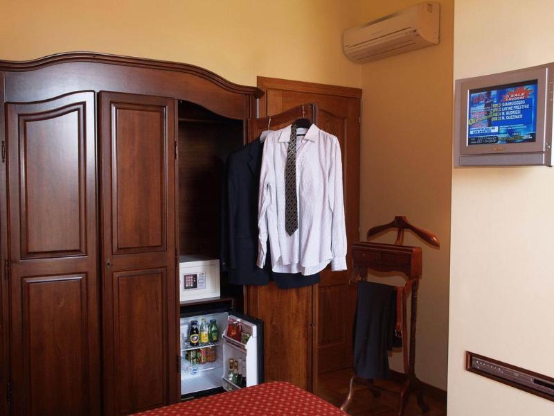 Petit Chateau Montecatini Terme Kültér fotó