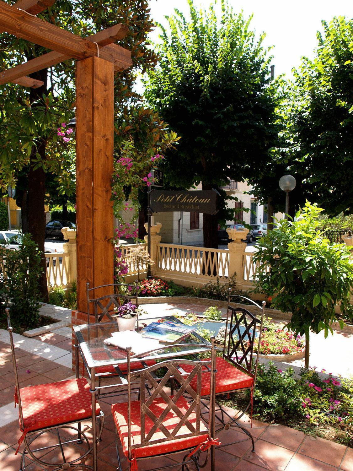Petit Chateau Montecatini Terme Kültér fotó