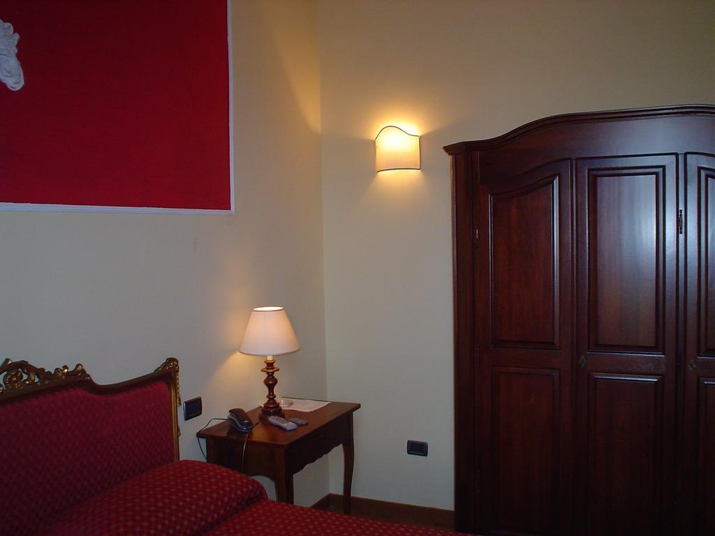 Petit Chateau Montecatini Terme Kültér fotó